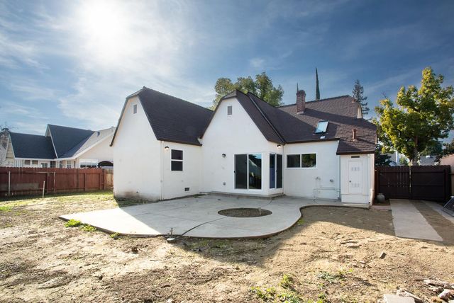 845 Olive St, Yuba City, CA 95991