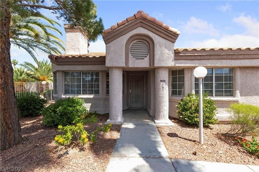 1460 Di Blasi Drive 101, Las Vegas, NV 89119 — exterior