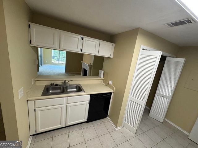 5528 Mountain Springs Circle 5528, Stone Mountain, GA 30088