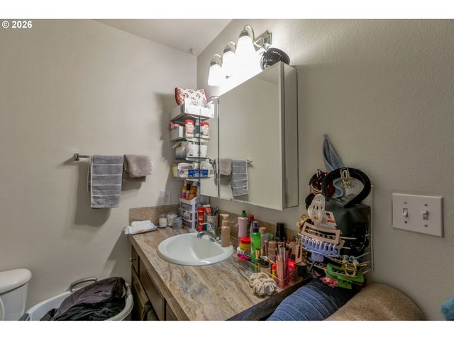 19486 Sw 67TH Ave, Tualatin, OR 97062