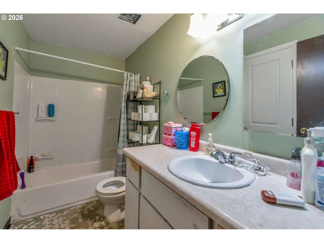 19486 Sw 67TH Ave, Tualatin, OR 97062