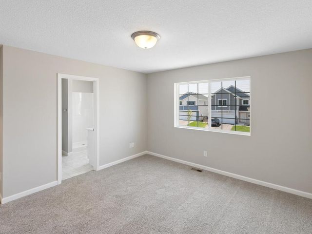 25868 Emerson Court, Wyoming, MN 55092