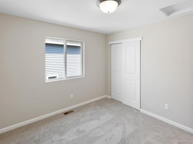 25868 Emerson Court, Wyoming, MN 55092