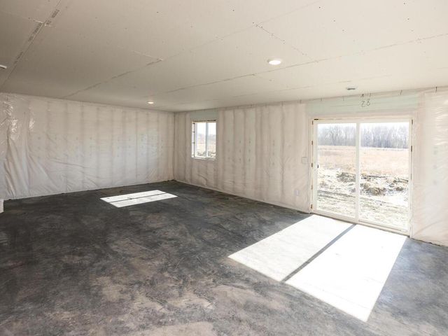 25868 Emerson Court, Wyoming, MN 55092