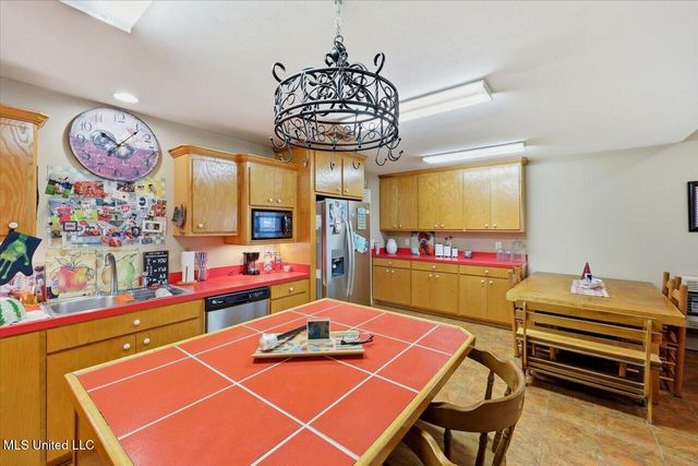 1333 Scr 51, Mount Olive, MS 39119