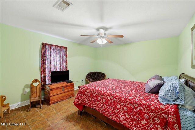 1333 Scr 51, Mount Olive, MS 39119