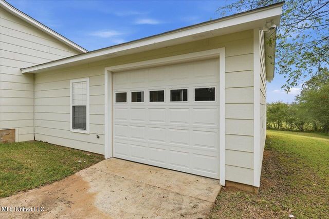 1333 Scr 51, Mount Olive, MS 39119