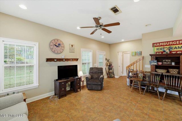 1333 Scr 51, Mount Olive, MS 39119