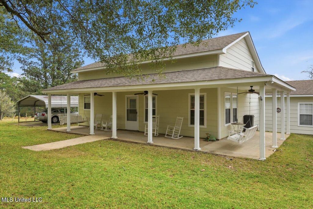 1333 Scr 51, Mount Olive, MS 39119