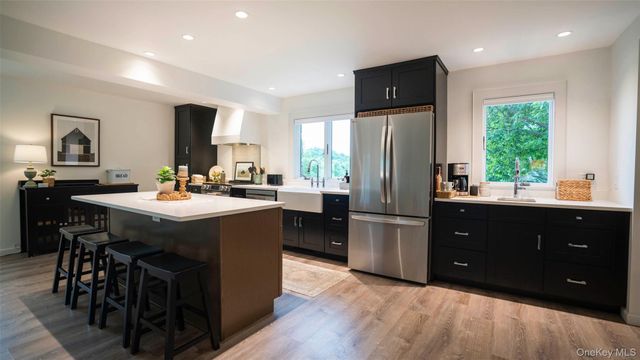 334 Lake Drive, Rhinebeck, NY 12572