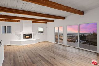 8560 Hollywood Boulevard, Los Angeles, CA 90069