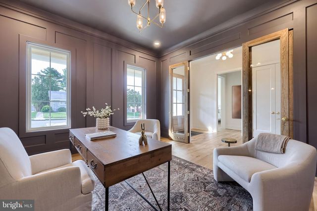 1225 HUNSICKER, Lancaster, PA 17601