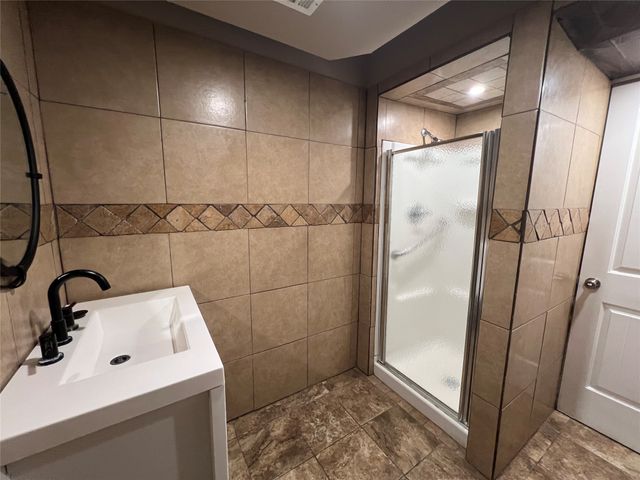 1601 S Travis Street, Sherman, TX 75090