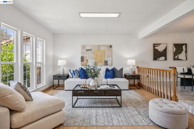 2838 Agua Vista Dr, San Jose, CA 95132