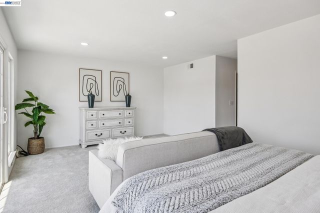 2838 Agua Vista Dr, San Jose, CA 95132