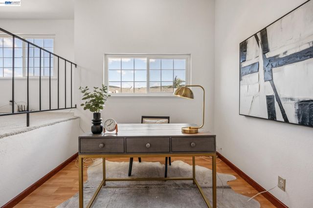 2838 Agua Vista Dr, San Jose, CA 95132