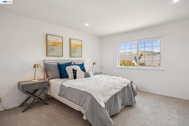 2838 Agua Vista Dr, San Jose, CA 95132