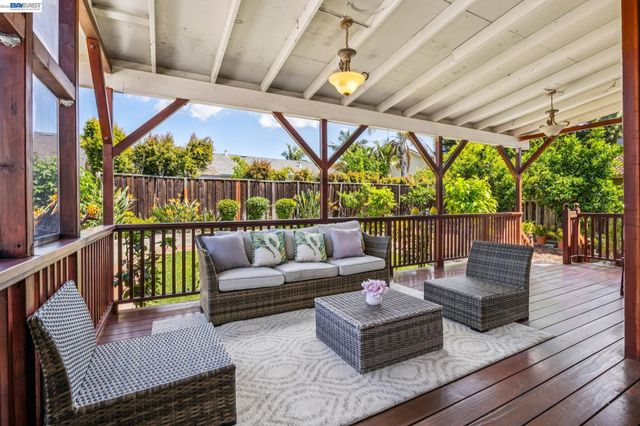 2838 Agua Vista Dr, San Jose, CA 95132