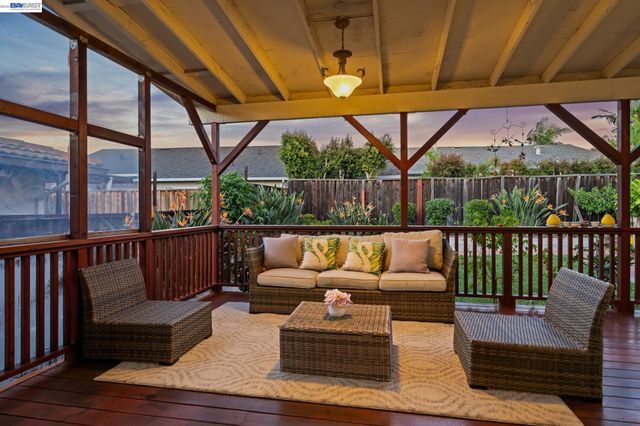 2838 Agua Vista Dr, San Jose, CA 95132