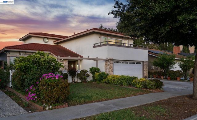 2838 Agua Vista Dr, San Jose, CA 95132