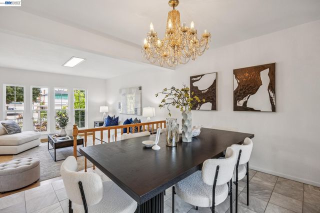 2838 Agua Vista Dr, San Jose, CA 95132