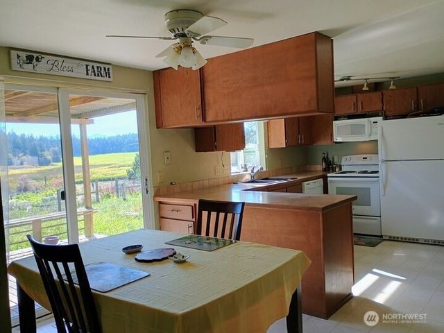 3295 Hastings Avenue, Port Townsend, WA 98368