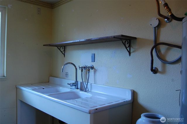 3295 Hastings Avenue, Port Townsend, WA 98368