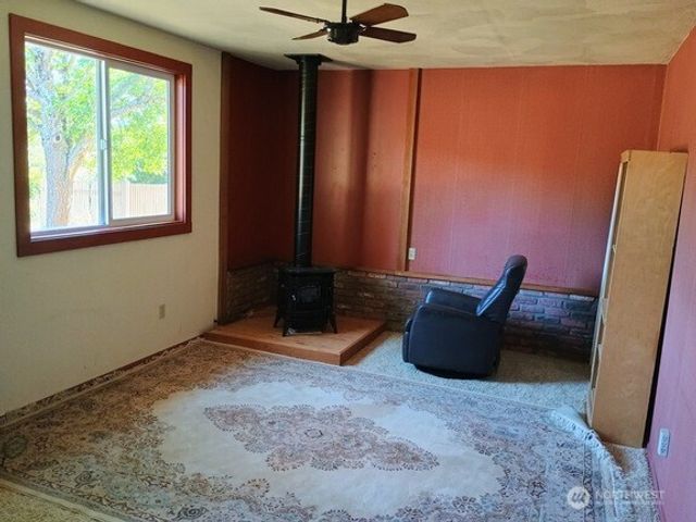 3295 Hastings Avenue, Port Townsend, WA 98368