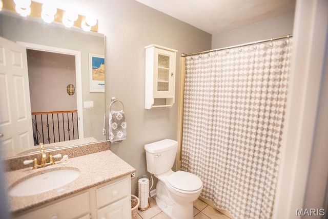 6 Jenn Laur Drive, Edwardsville, IL 62025