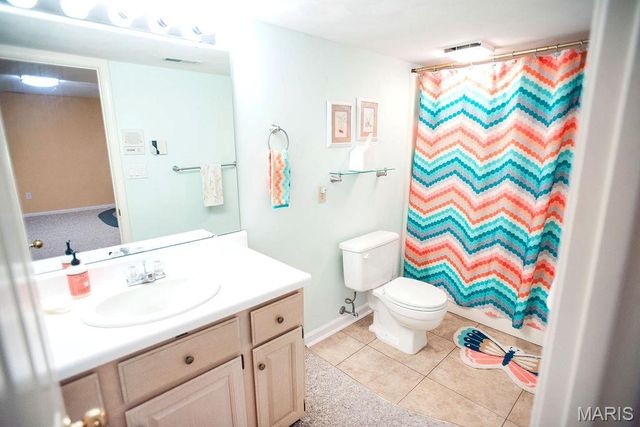 6 Jenn Laur Drive, Edwardsville, IL 62025