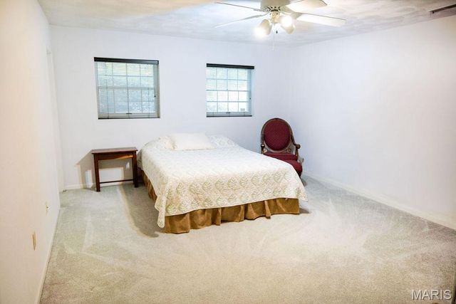 6 Jenn Laur Drive, Edwardsville, IL 62025