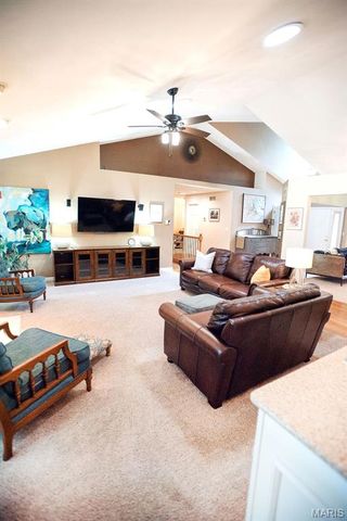 6 Jenn Laur Drive, Edwardsville, IL 62025