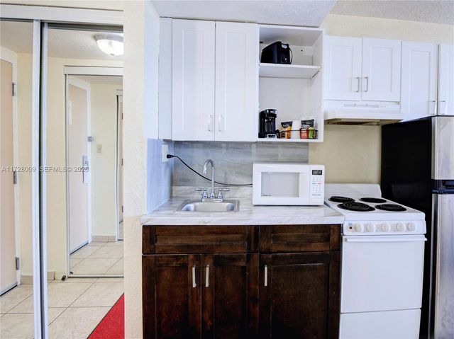 19201 Collins Avenue 1141, Sunny Isles Beach, FL 33160