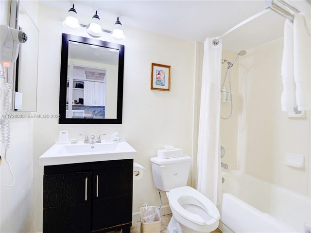 19201 Collins Avenue 1141, Sunny Isles Beach, FL 33160