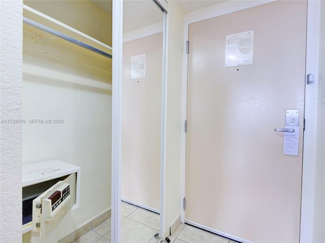 19201 Collins Avenue 1141, Sunny Isles Beach, FL 33160