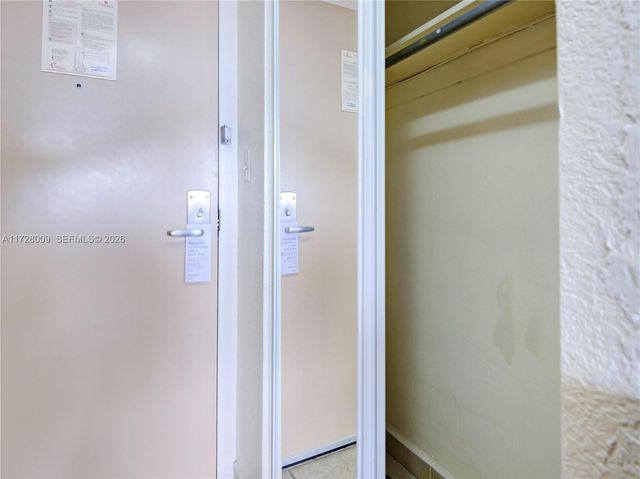19201 Collins Avenue 1141, Sunny Isles Beach, FL 33160
