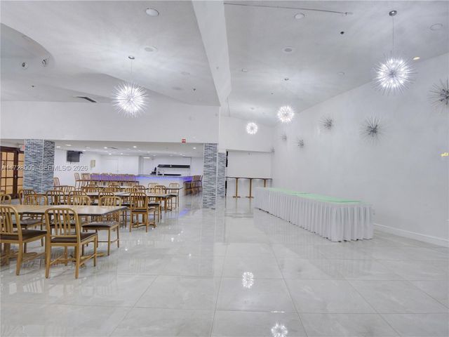 19201 Collins Avenue 1141, Sunny Isles Beach, FL 33160