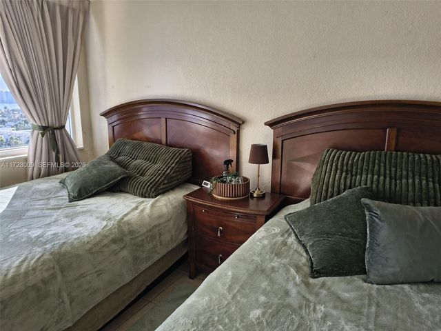 19201 Collins Avenue 1141, Sunny Isles Beach, FL 33160