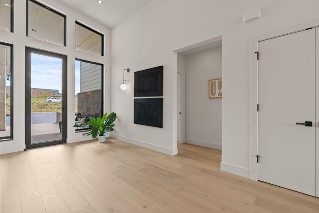 3122 NW Crossing Drive, Bend, OR 97703