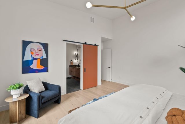 3122 NW Crossing Drive, Bend, OR 97703