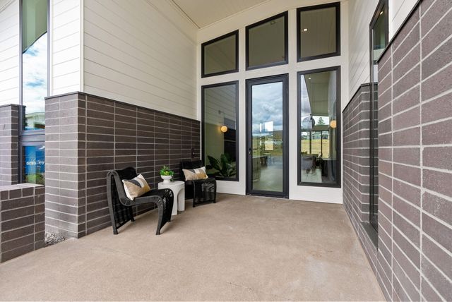 3122 NW Crossing Drive, Bend, OR 97703