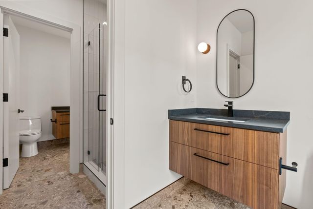 3122 NW Crossing Drive, Bend, OR 97703