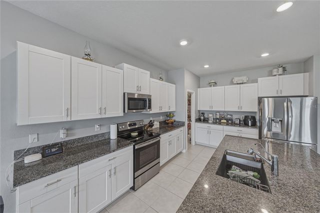 2922 FLYING BLACKBIRD ROAD, Bartow, FL 33830