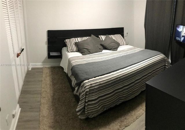 8420 Byron Ave 3, Miami Beach, FL 33141