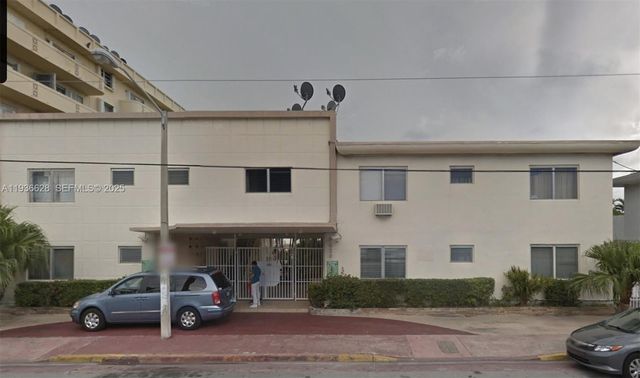 8420 Byron Ave 3, Miami Beach, FL 33141