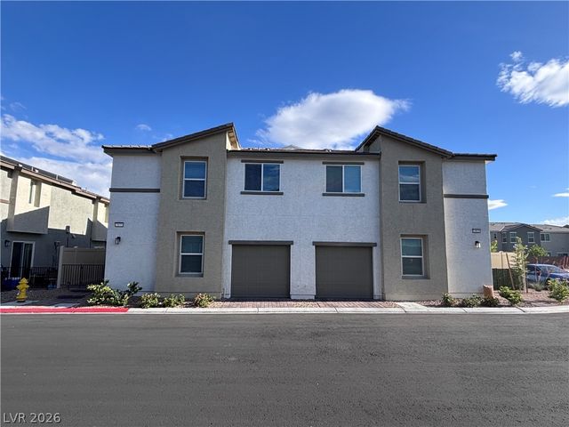 2833 Champagne Gold Avenue, North Las Vegas, NV 89086