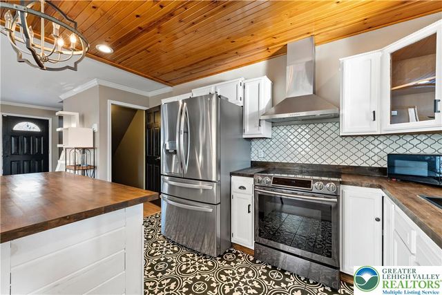 434 East Mosser Street, Allentown City, PA 18109