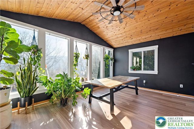 434 East Mosser Street, Allentown City, PA 18109