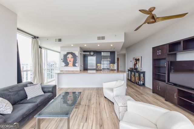 3325 Piedmont Road NE 2206, Atlanta, GA 30305