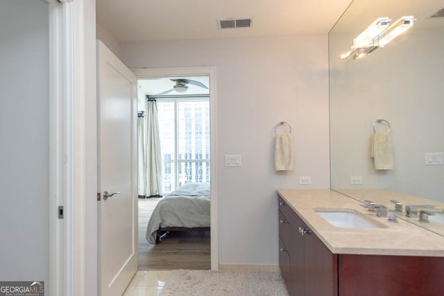 3325 Piedmont Road NE 2206, Atlanta, GA 30305